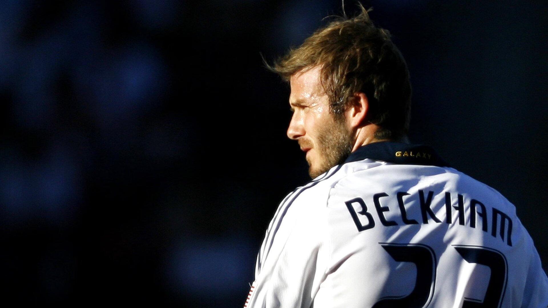 索尔斯克亚盛赞瑞典锋霸,哲凯赖什的压迫与支点艺术是现代前锋范本